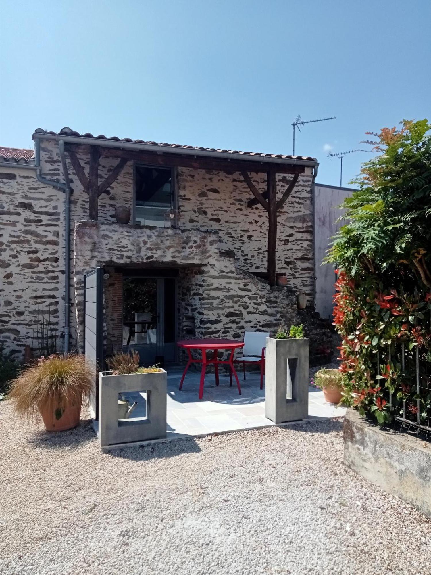 Fleur De Vigne Bed & Breakfast Monnieres  Dış mekan fotoğraf